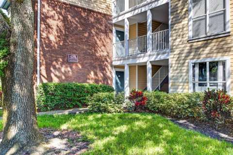 4211 Chatham Oak Court #111, home for sale in Tampa 33624