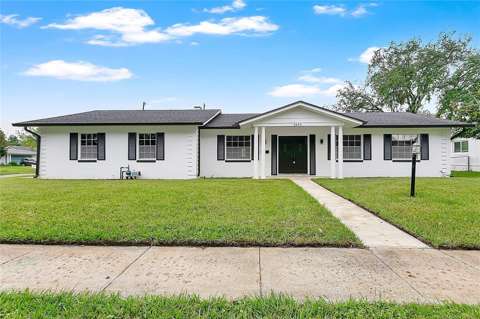 2494 Castlewood Road, pool for sale in Maitland