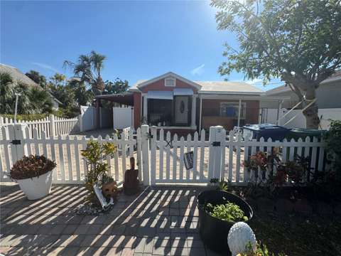 2312 W La Salle Street, home for sale on W La Salle Street
