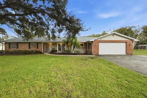 17501 Lakeshore Road, home for sale in Lutz 33558