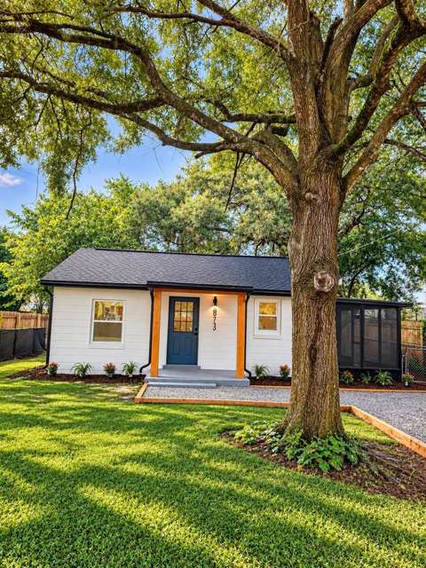 8713 N 39Th Street, home for sale on N 39Th Street