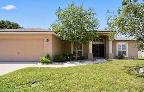 5625 Fischer Drive, home for sale in Lakeland 33812