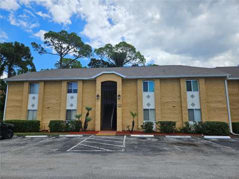 1737 Parakeet Way #2, home for sale in Sarasota 34232