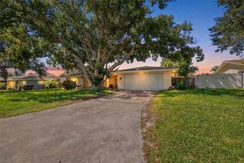 1356 Woodcrest Avenue, home for sale on Woodcrest Avenue