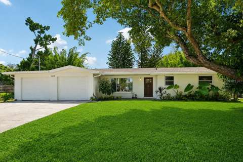 329 Bay Vista Avenue, home for sale in Osprey 34229