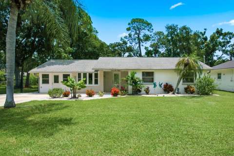 601 Shore Drive, home for sale in Oldsmar 34677