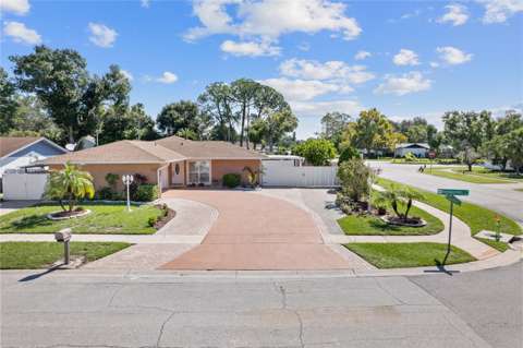 14501 Highland Hills Place, 4-bedroom for sale in Tampa