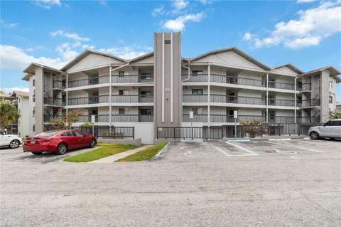 1064 Lotus Parkway #941, starter home for sale in Altamonte Springs