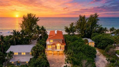 106 74Th Street #100, 4-bedroom for sale in Holmes Beach
