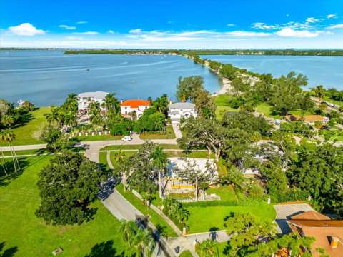 507 Palma Sola Boulevard, home for sale in Bradenton 34209