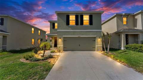 3509 Diamond Leaf Court, home for sale in Valrico 33594