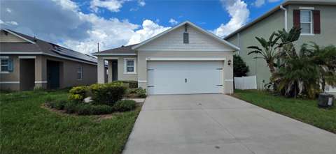 156 Eagleview Loop, starter home for sale in Davenport