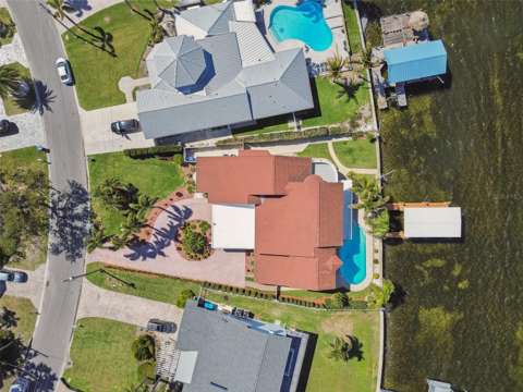 119 Carlyle Circle, waterfront for sale in Palm Harbor