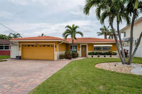 541 Crystal Drive, home for sale in Madeira Beach 33708