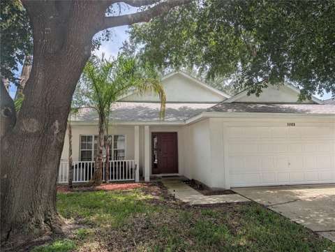 15928 Autumn Glen Avenue, starter home for sale in Clermont
