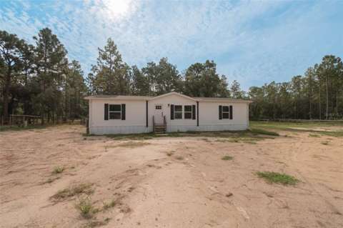 8719 N Presnell Terrace, home for sale in Dunnellon 34433