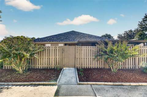 810 Hunters Court, starter home for sale in Brandon