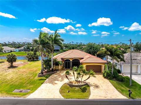 1141 Rotonda Circle, golf community for sale in Rotonda West