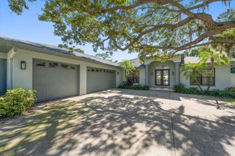 2265 Kent Drive, luxury home for sale in Largo