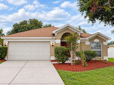 12108 Dawn Vista Drive, home for sale in Riverview 33578