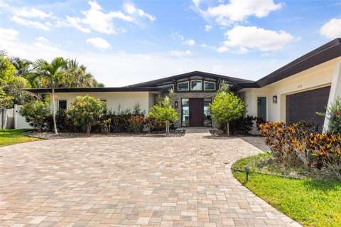 4598 Clearwater Harbor Drive, luxury home for sale in Largo