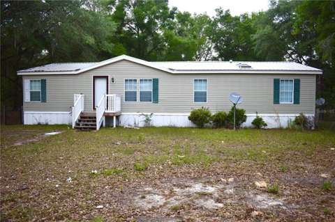 8231 NE 111Th Street, home for sale in Bronson 32621