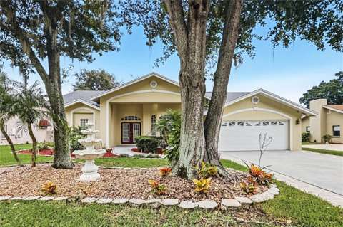 2820 Clubhouse Drive, home for sale in Plant City 33566