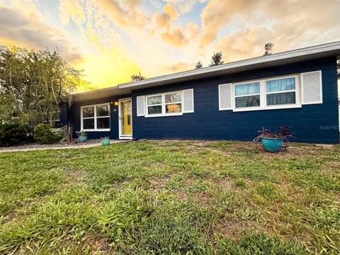 102 Glen Ridge Avenue, 4-bedroom for sale in Temple Terrace