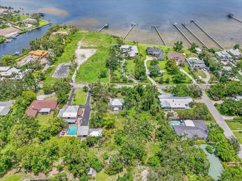 3601 Riverview Boulevard, 4-bedroom for sale in Bradenton