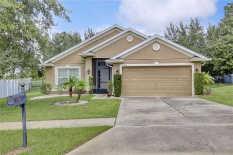 942 Willow Oak Loop, 4-bedroom for sale in Minneola