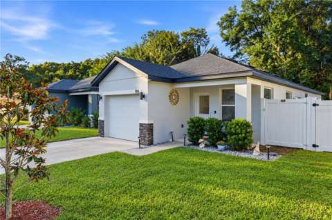 1911 Virginia Avenue, home for sale in Eustis 32726