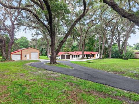 18741 N Us Highway 301, home for sale in Citra 32113