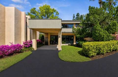 601 W Old Us Highway 441 #3A, home for sale in Mount Dora 32757