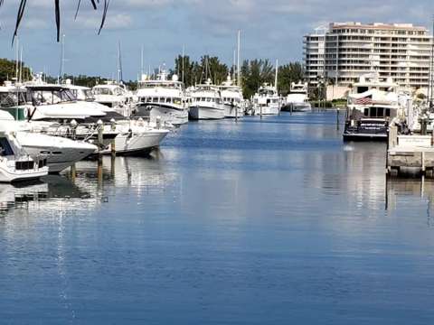 2800 Harbourside Drive Drive #M-10, home for sale in Longboat Key 34228