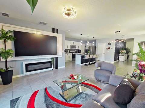 1292 Cascades Avenue, home for sale on Cascades Avenue