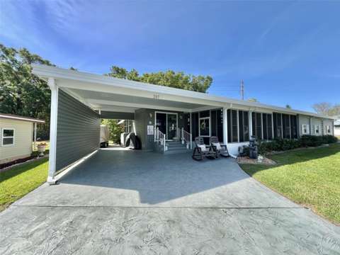 207 Hawthorne Boulevard, home for sale in Leesburg 34748