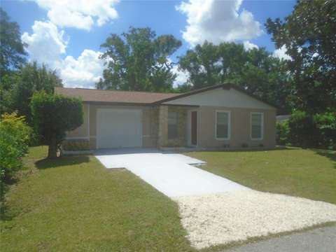810 Keystone Avenue, $300k–$500k for sale in Altamonte Springs