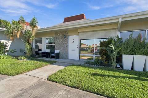 4359 Tahitian Gardens Circle #B, gated community for sale in Holiday
