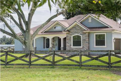 3910 Knights Station Road, home for sale in Lakeland 33810