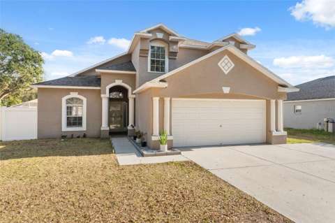 3316 Pine Top Drive, home for sale in Valrico 33594
