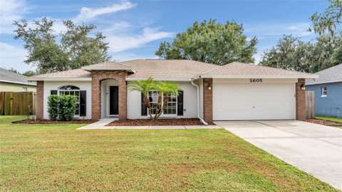 2605 Sundance, $300k–$500k for sale in Mulberry