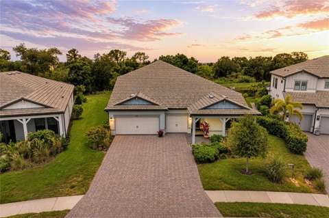16341 Hidden Oak Loop, luxury home for sale in Lakewood Ranch