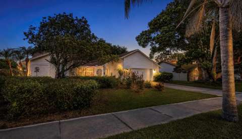 1620 Country Lane, pool for sale in Dunedin