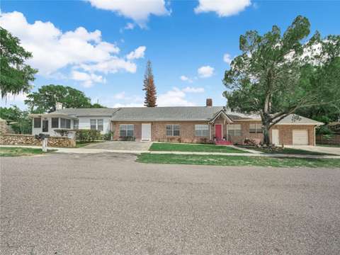 221 Citrus Grove Boulevard, 4-bedroom for sale in Polk City