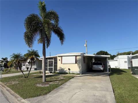 5317 Oakland Hills Avenue, home for sale in Sarasota 34234