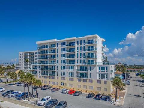 15 Avalon Street #403, 4-bedroom for sale in Clearwater Beach