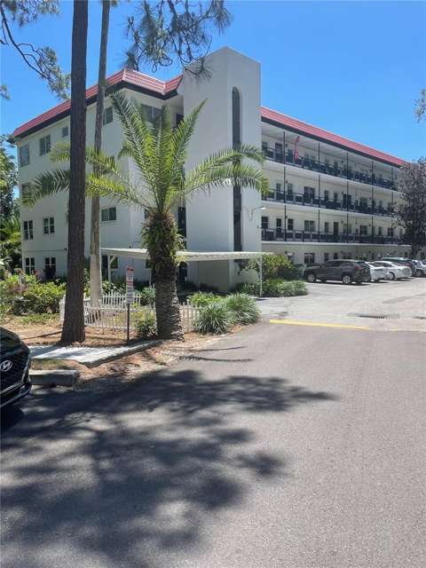 200 El Camino Drive #102, home for sale on El Camino Drive