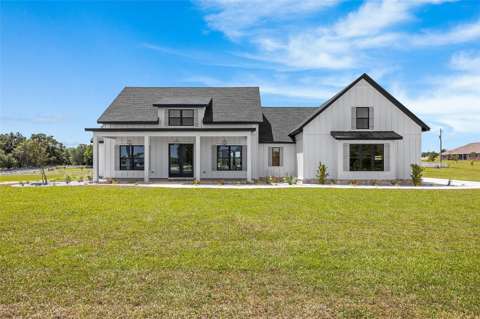 845 NW Country Lake Drive, 4-bedroom for sale in Lake City