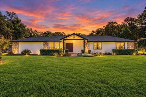 6207 NW 124Th Street, pool for sale in Gainesville