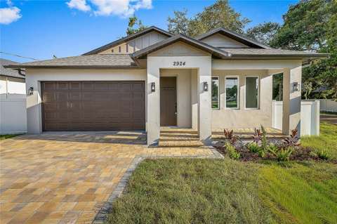 2922 W Giddens Avenue, home for sale on W Giddens Avenue